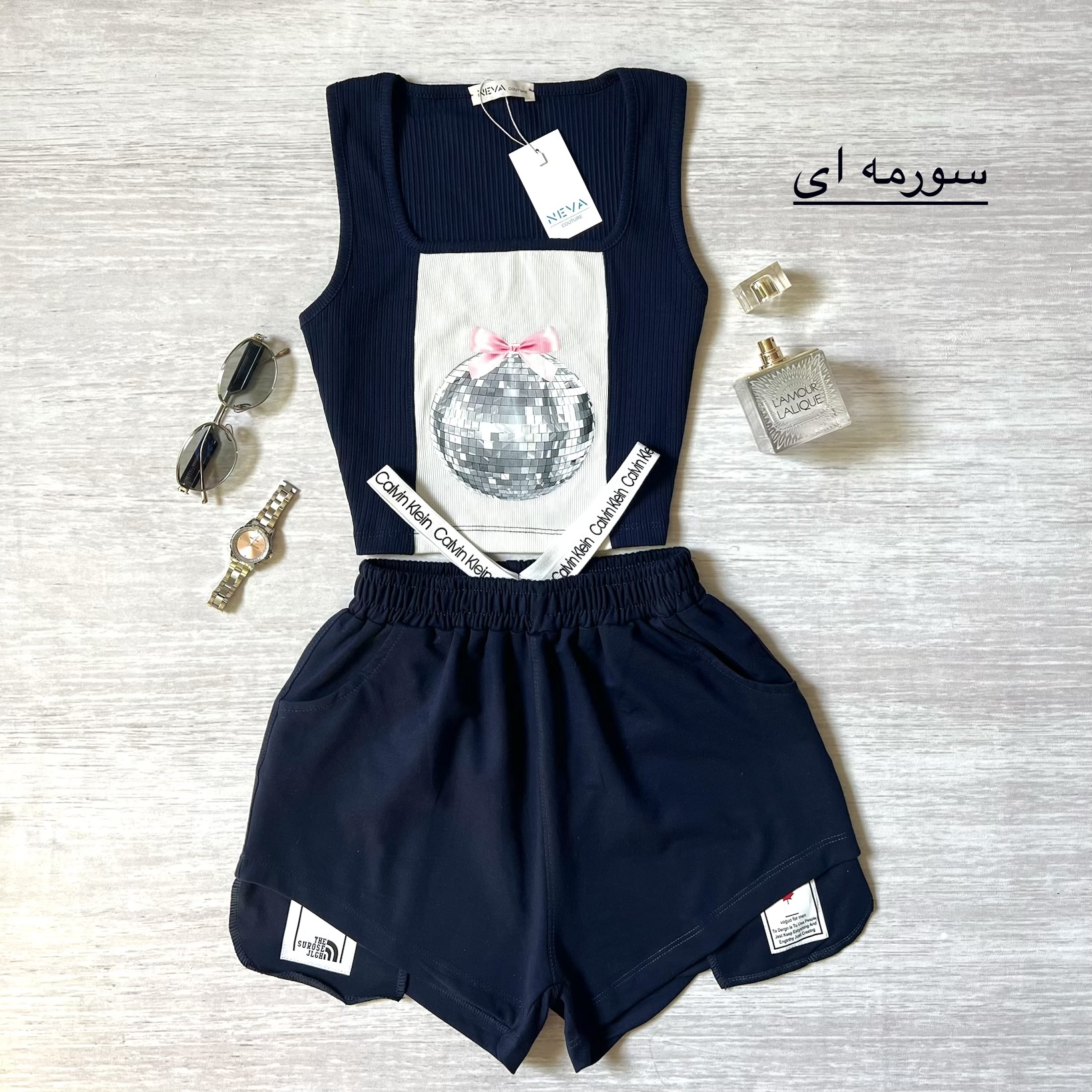 تاپ یقه خشتی و شورتک کلوین